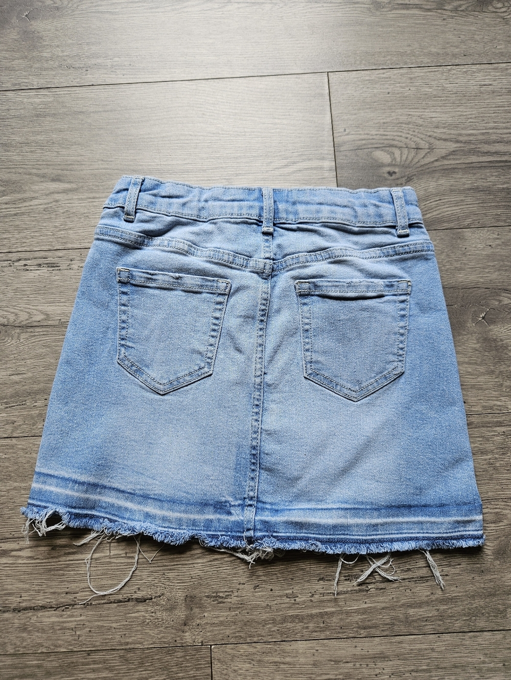 Wonder Nation Girls Denim Skirt with Frayed Hem, size M 7/8 Light wash - Picture 7 of 7